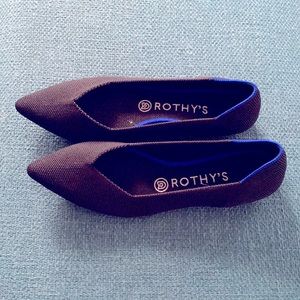 Rothy’s black Pinter toe flats barely used